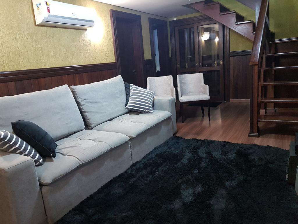 Residencia No Centro De Gramado Villa Eksteriør billede